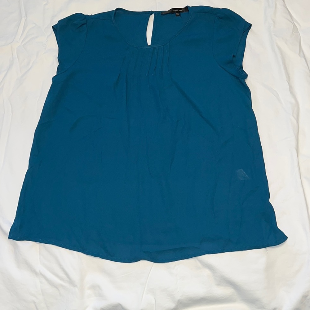 Fun2Fun Turquoise Pleated Front Capped Sleeves & Button Hole Back Blouse